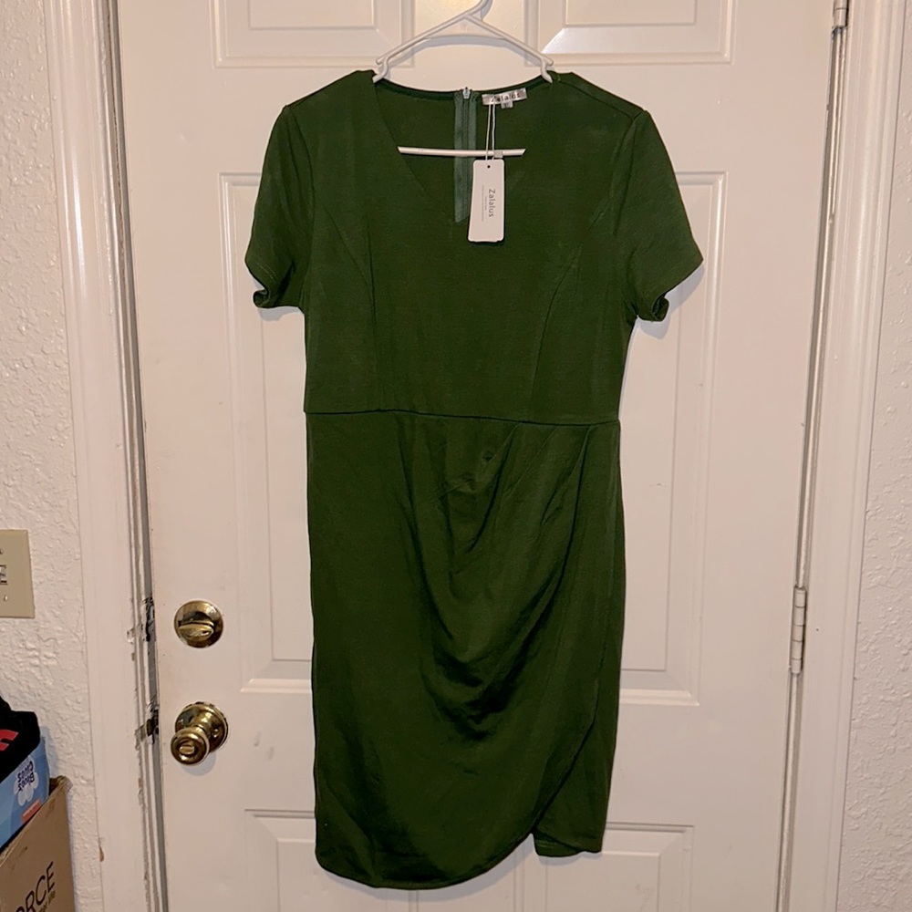 BNWT ZALALUS ZIPPY DARK GREEN SCRUNCHY DRESS - Picture 1 of 7